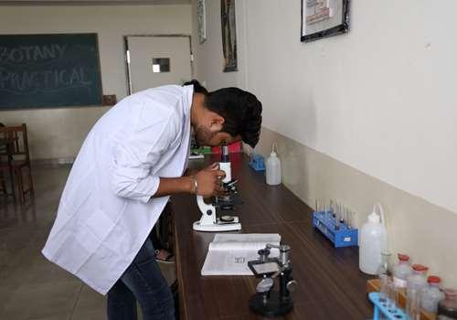 Sanskriti College Jaipur Botany Lab photo 3